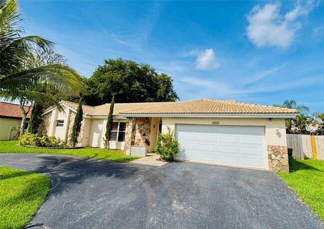 Building Photo - 6421 Crossbow Ct
