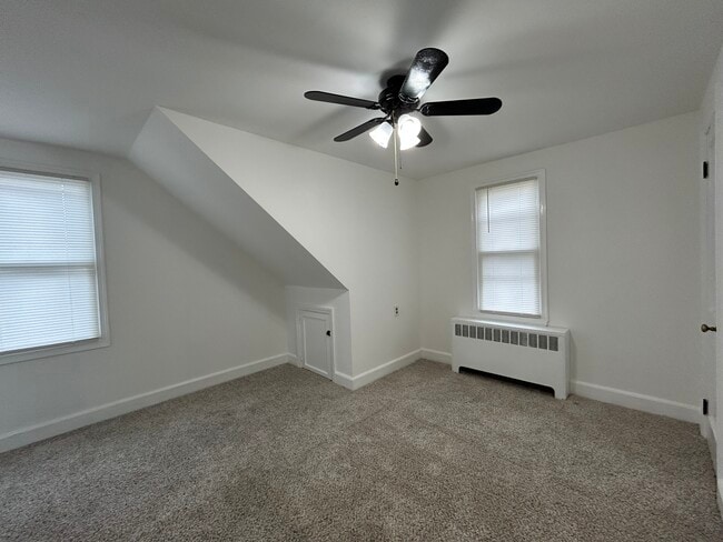 Building Photo - 177 Maple Ave