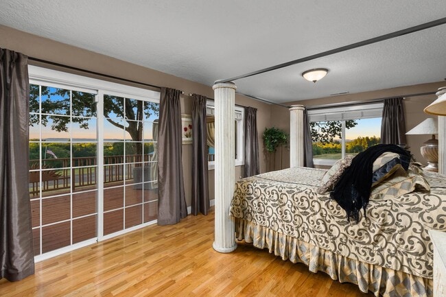 Building Photo - 3995 SW Lafollett Rd