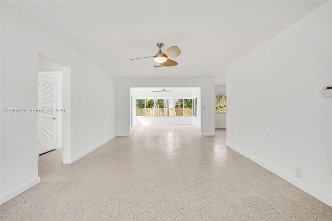 Building Photo - 9372 Abbott Ave