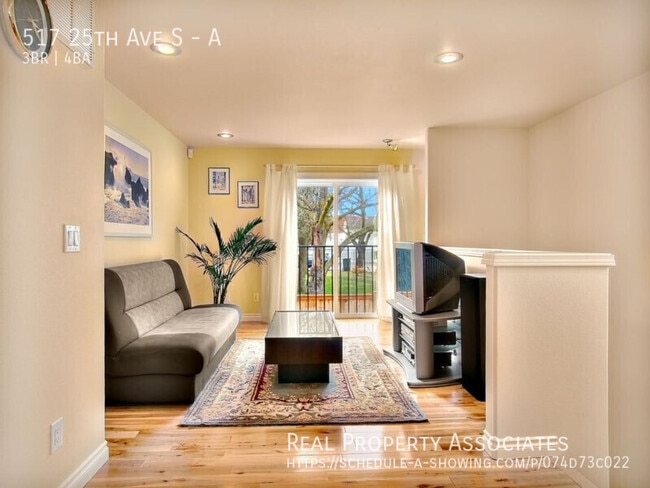 Building Photo - 517 25th Ave S