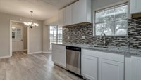 Building Photo - Amazing 4 Bedroom Homein the heart of Katy...