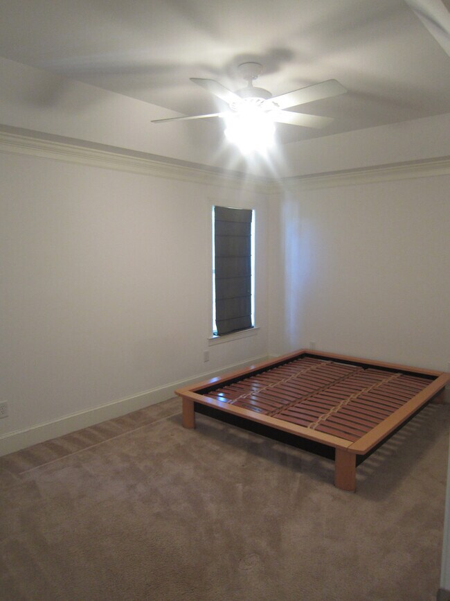 Building Photo - Live Where Others Vacation | 4BR Unique Home in the Gated Community of Fairfield Harbour!