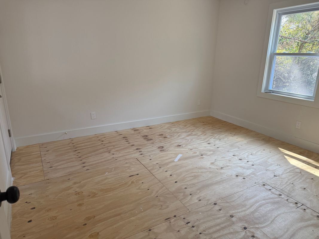 Building Photo - 1720 Aztec St