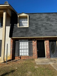 Building Photo - 2 Bedroom in Springhill ISD