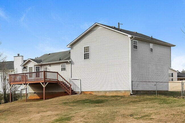 Building Photo - 512 Weston Ct