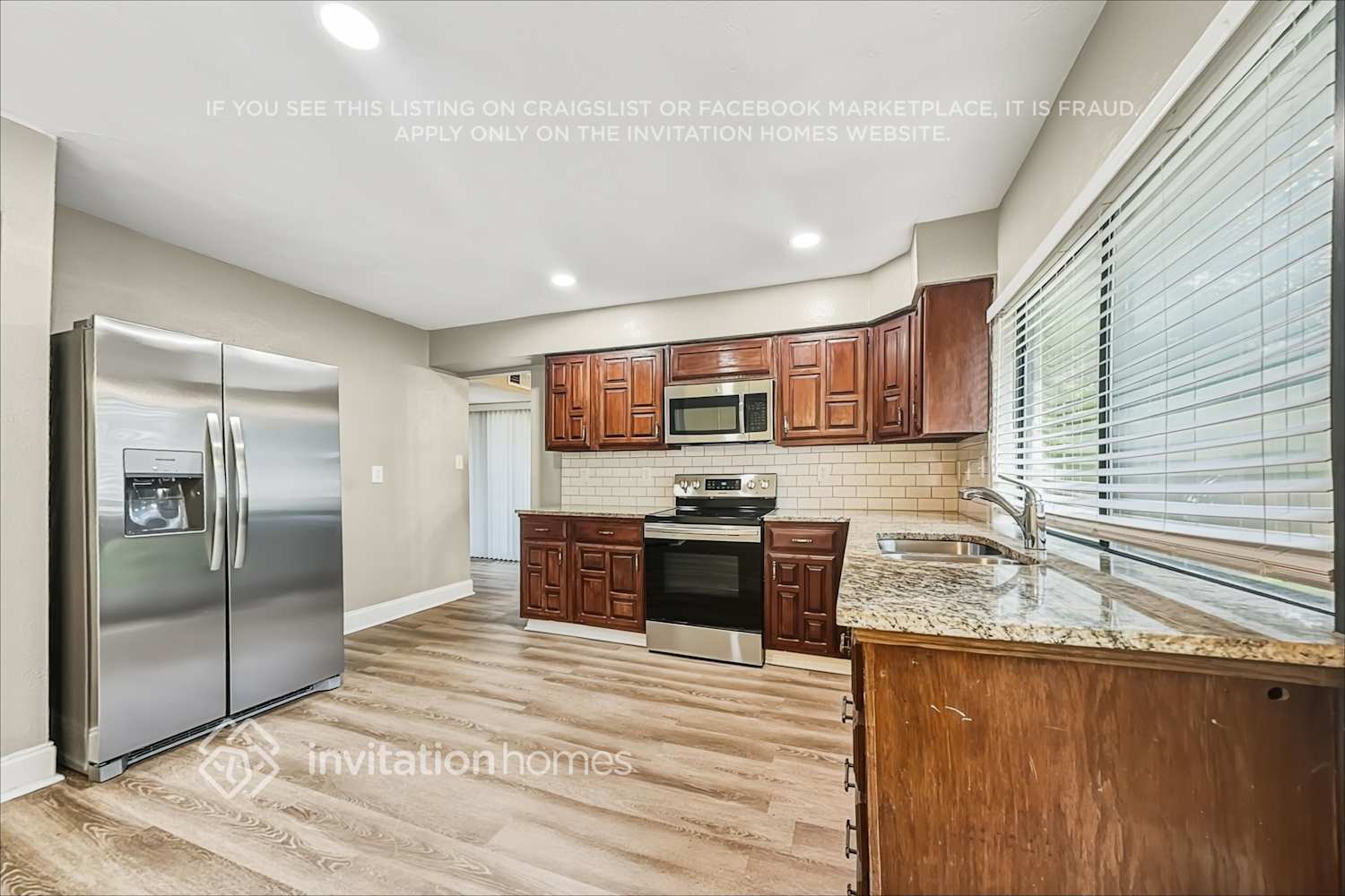 Building Photo - 1217 Lombardy Dr