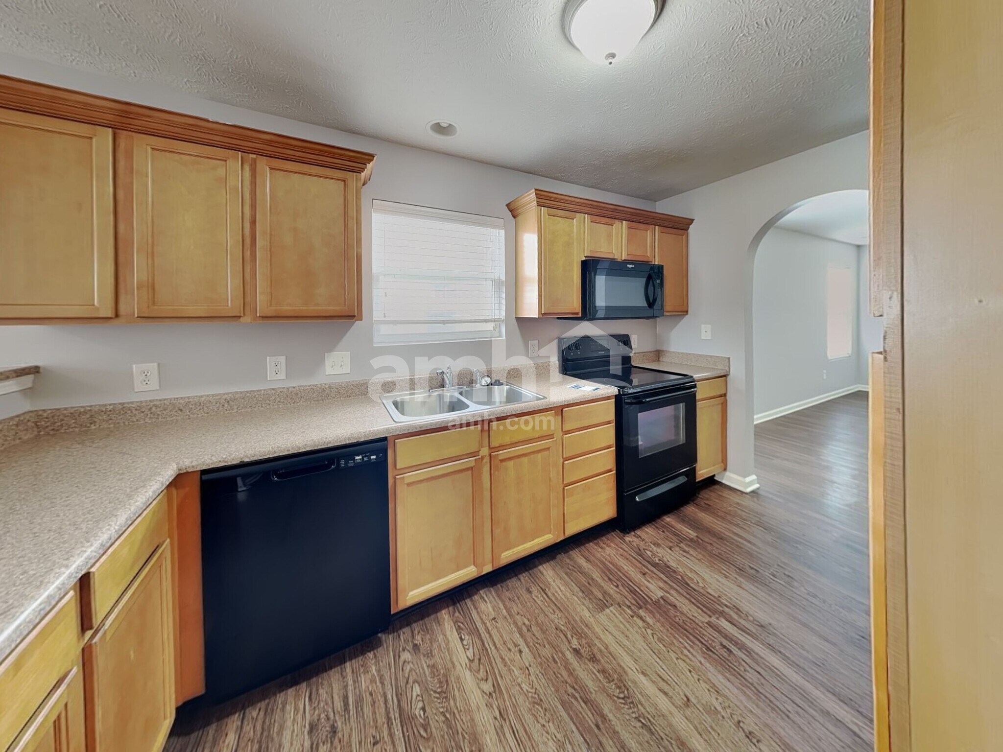 Building Photo - 784 Aerostar Court