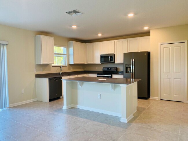 Building Photo - Awesome House at Sawgrass Bay for Rent