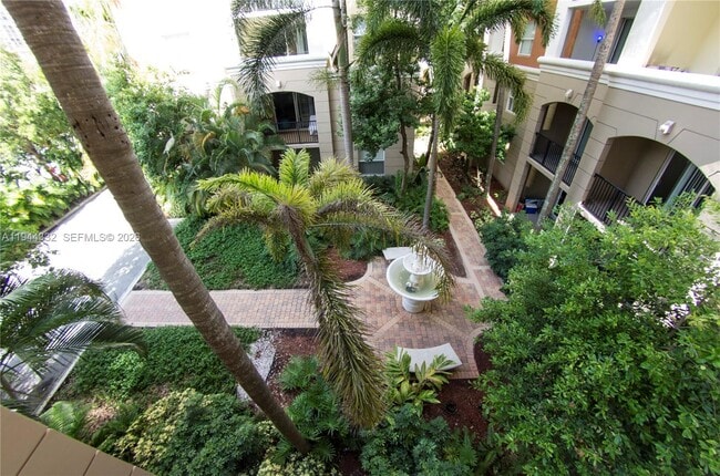 Building Photo - 17145 N Bay Rd