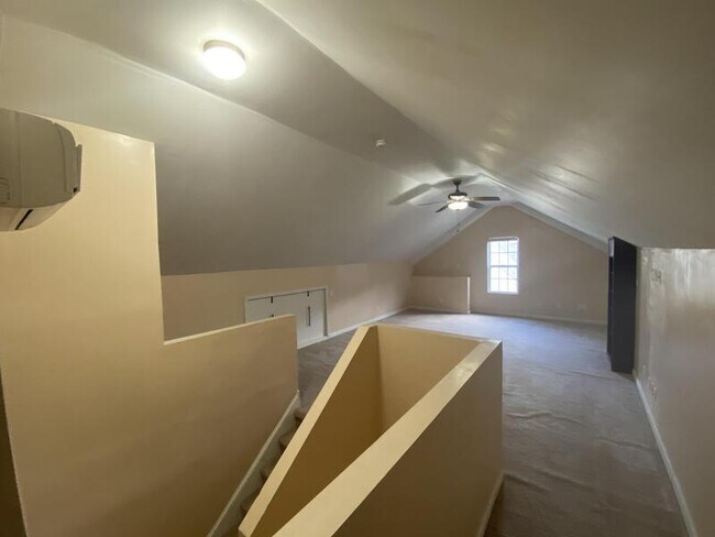 Building Photo - 3219 Polite Ln