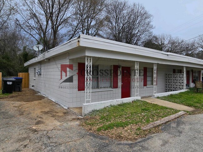 Building Photo - 210 Ruby Ln