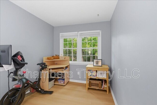 Building Photo - 12226 Ox Hill Rd