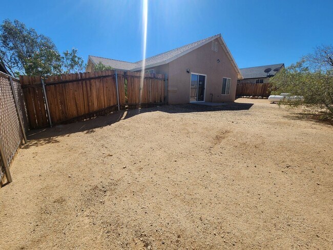 Building Photo - COMING SOON! Indian Cove 3Bedroom/2 Bathroom