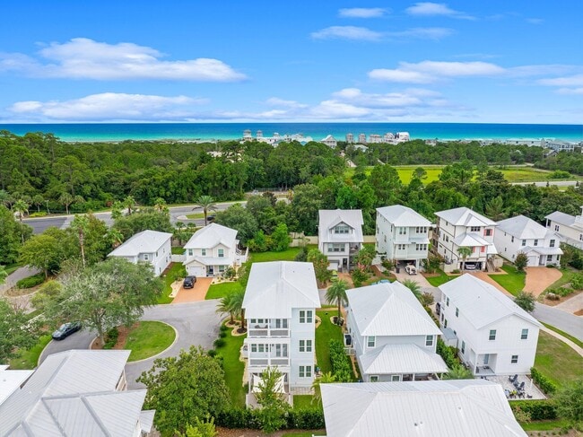 Building Photo - 79 Grande Pointe Dr