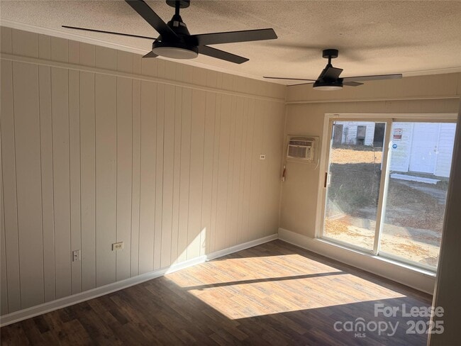 Building Photo - 5226 Indian Trail Fairview Rd