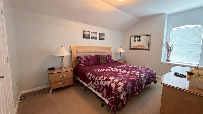 Building Photo - 334 Cadiz Loop