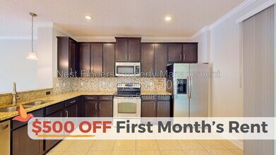 Building Photo - 4421 Ellipse Dr