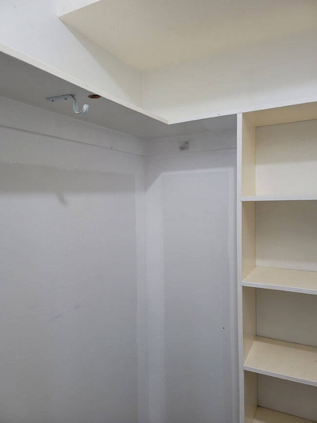 Building Photo - 3550 S Harlan St