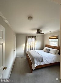 Building Photo - 4311 Kenwood Dr