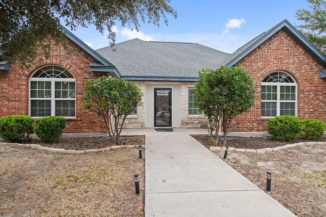Building Photo - 302 Ceniza Ridge Dr