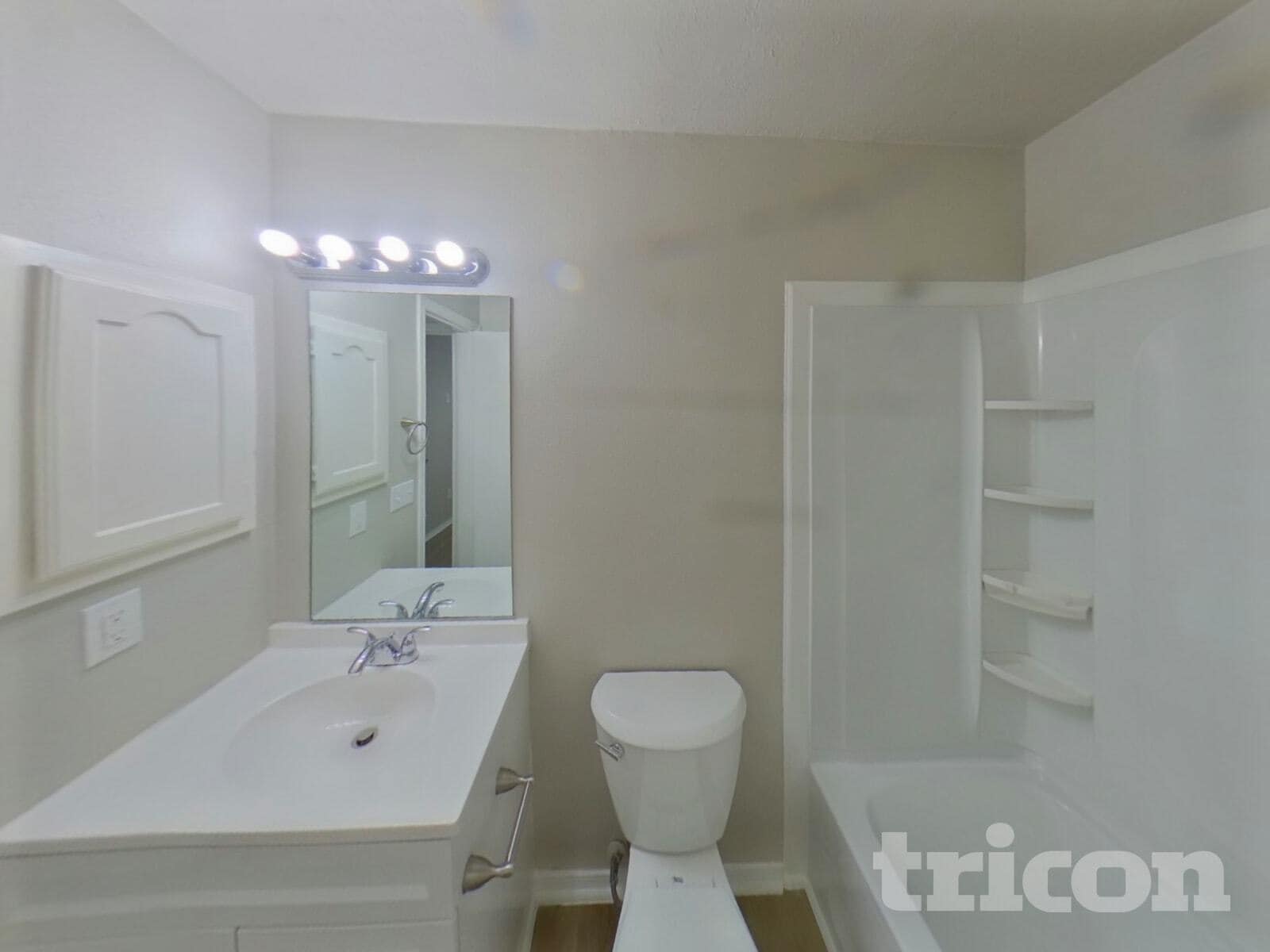 Building Photo - 909 Meadowdale Dr