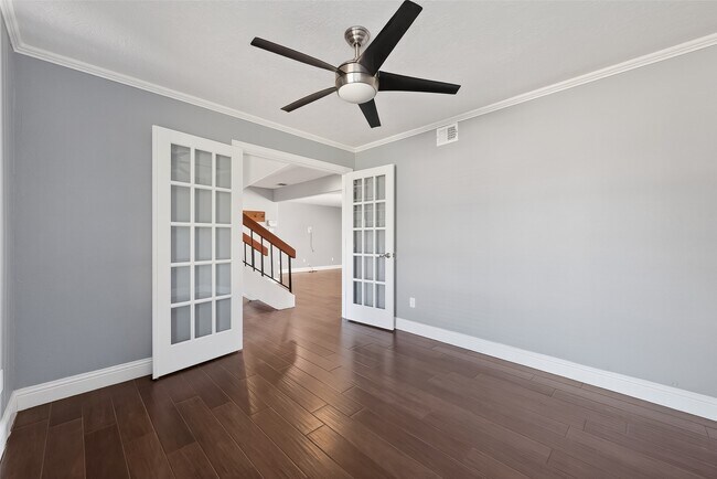 Building Photo - 17634 Huntersglen Cir