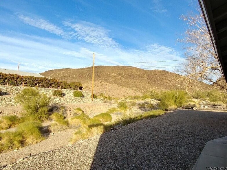Building Photo - 4092 Coral Reef Dr