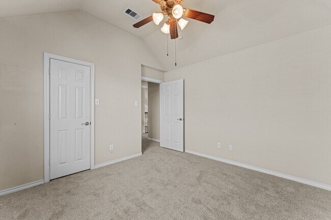 Building Photo - 20698 Oakhurst Meadows Dr