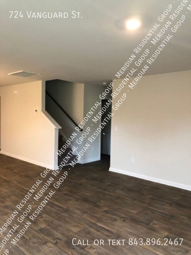 Building Photo - 4 Bd 2.5 Ba Home Located in Cannon Springs!