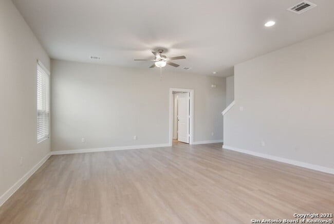 Building Photo - 1 month free APRIL at Stadium Pointe- Tucked Away & Spacious in Northwest SA