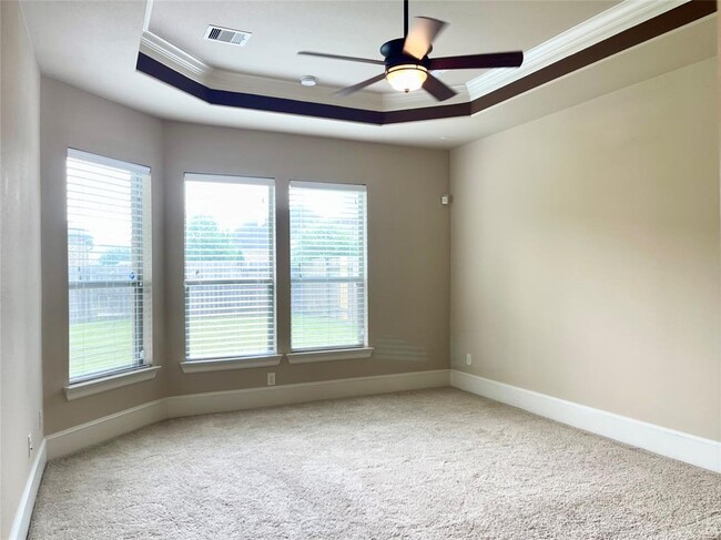 Building Photo - 8338 Sedona Ridge Dr