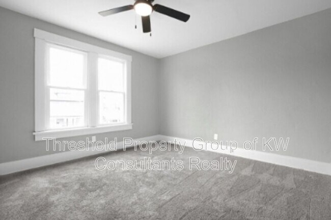 Building Photo - 67-69-69 S Terrace Ave