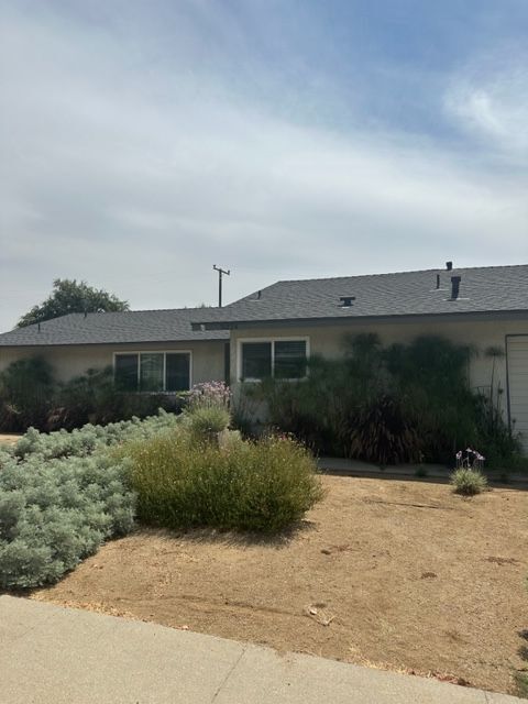 Building Photo - 3024 Berros St