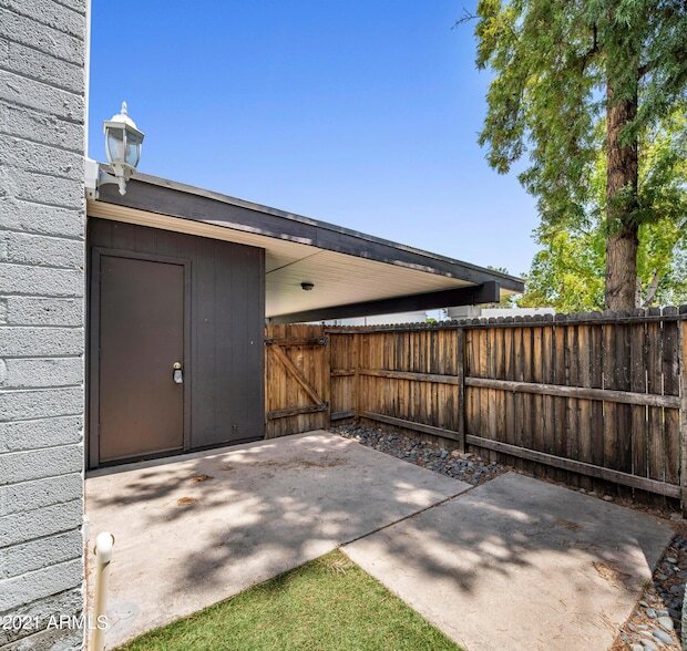 Building Photo - 13238 N 3rd Way