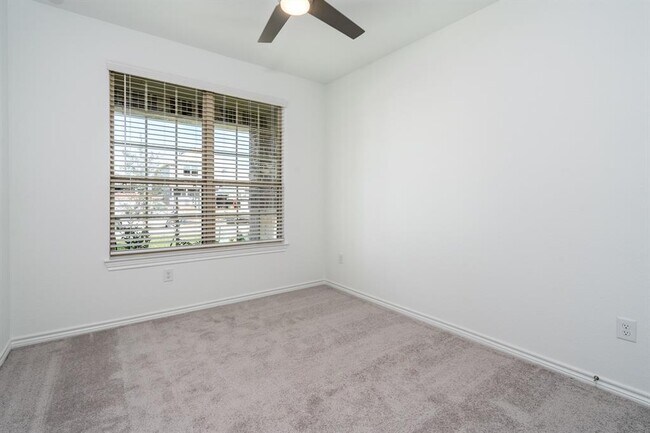 Building Photo - 15070 Wild Gully Wy