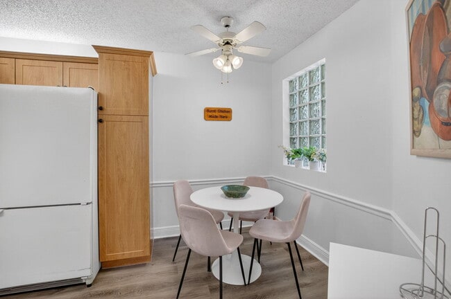 Building Photo - 5418 Firenze Dr