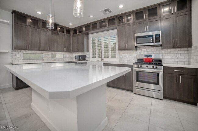 Building Photo - 8164 Caldera Creek St