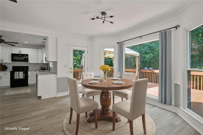 Building Photo - Beautifully Renovated 5-Bedroom, 4-Bath Home on Full Finished Basement!