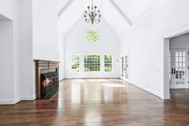 Building Photo - A timeless Cape Cod-style estate!
