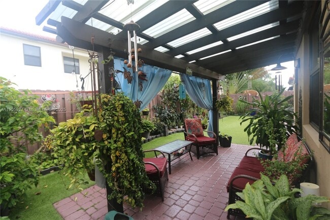 Building Photo - 24123 SW 118 Ave