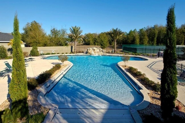 Building Photo - 7916 SW 80th Dr