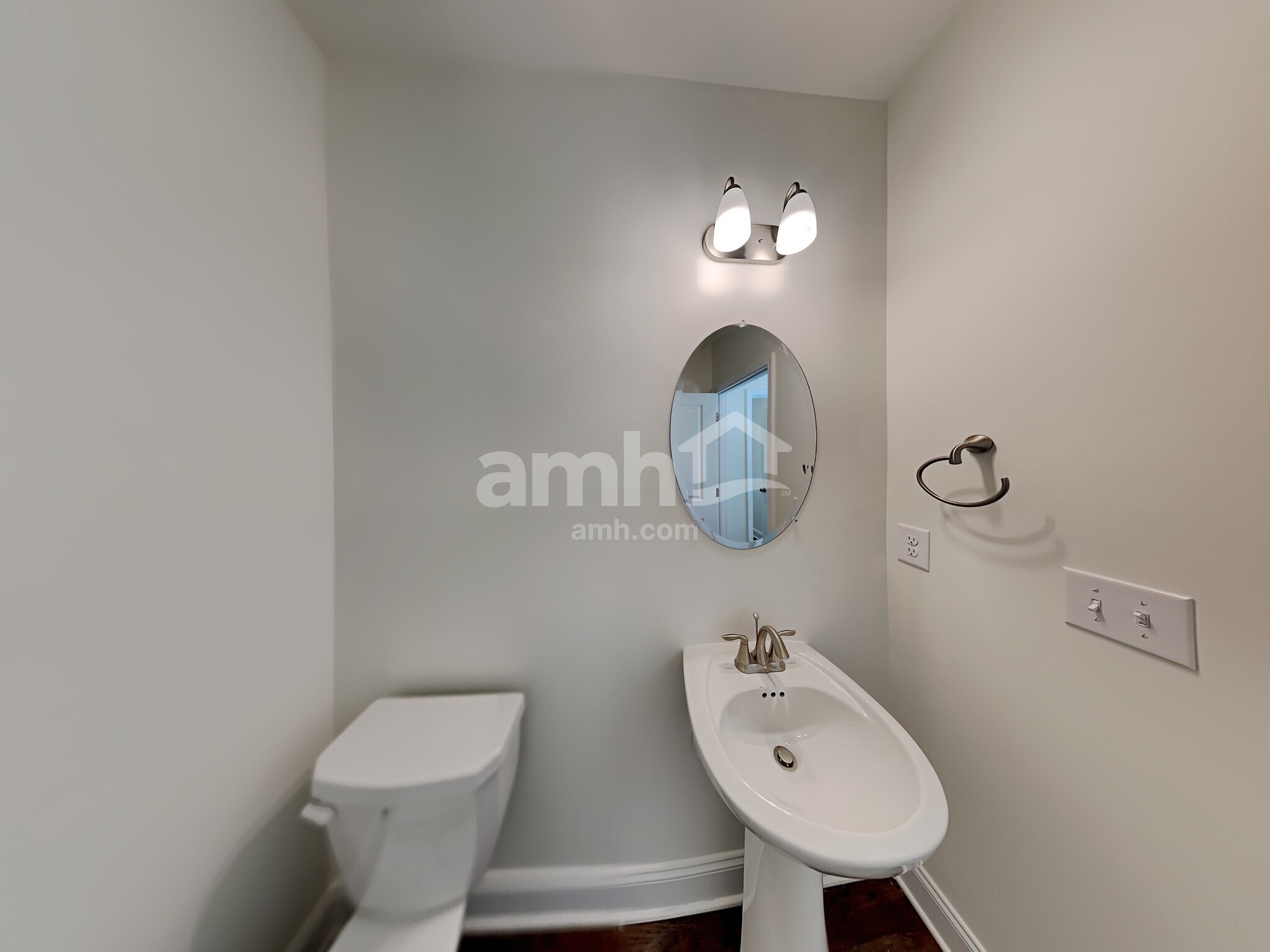 Building Photo - 412 Tributary Ln