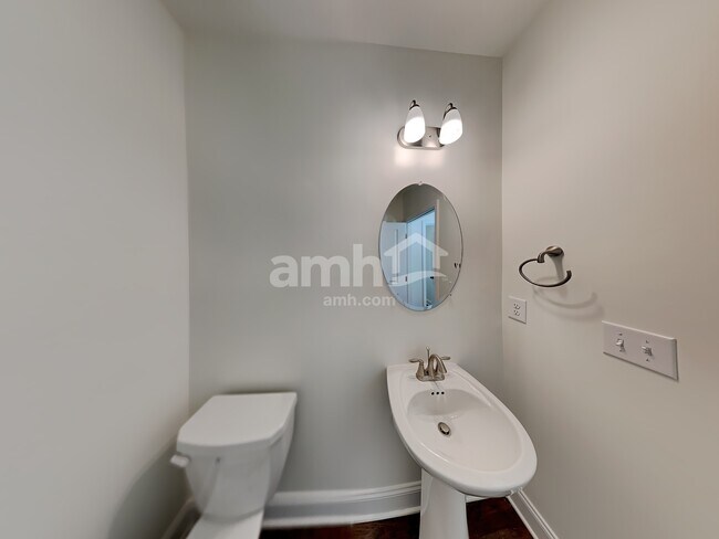 Building Photo - 412 Tributary Ln
