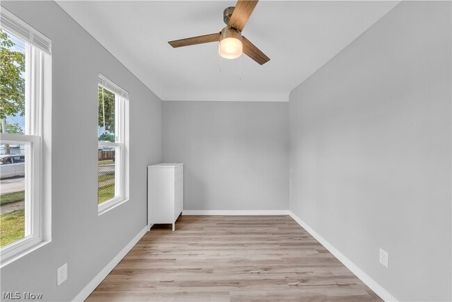 Building Photo - 4603 W 58th St
