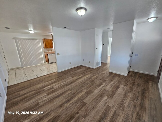 Building Photo - 4347 W Monte Vista Ave