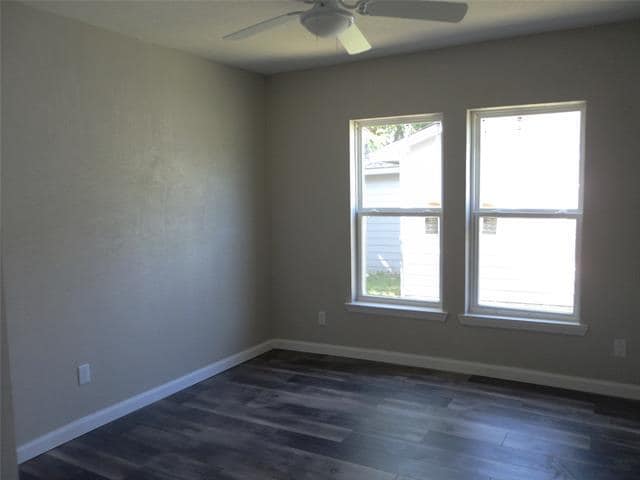 Building Photo - 632 Nunnalee Ave