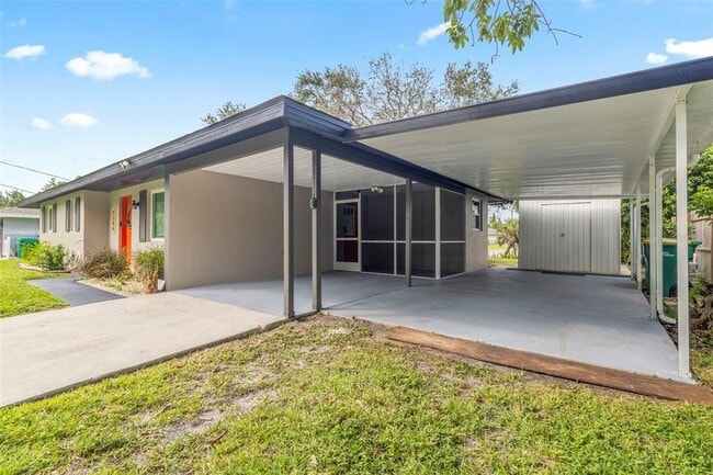 Building Photo - 2586 Auburn Blvd