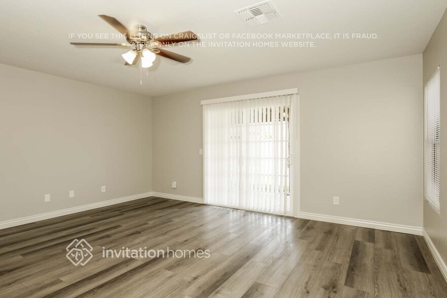 Building Photo - 12534 W Bloomfield Rd