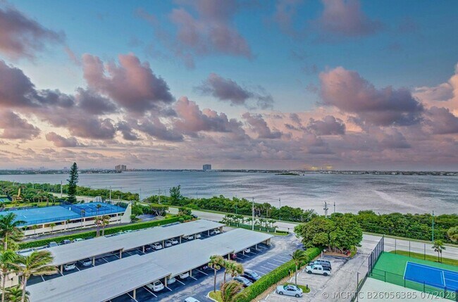 Building Photo - 5460 N Ocean Dr